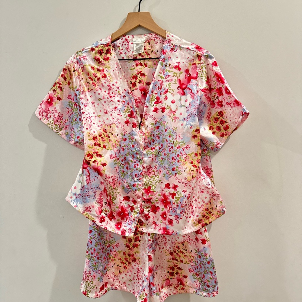 SECRET TREASURES 2 PIECES PAJAMAS FLORAL SIZE 1XL